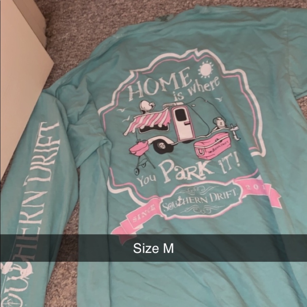 Shirts - Picture 6 of 7